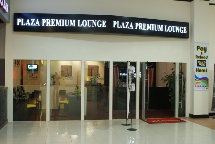 More Shops, Plaza Premium Lounge, LCCT